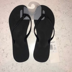 NWT Roxy Flip-flops